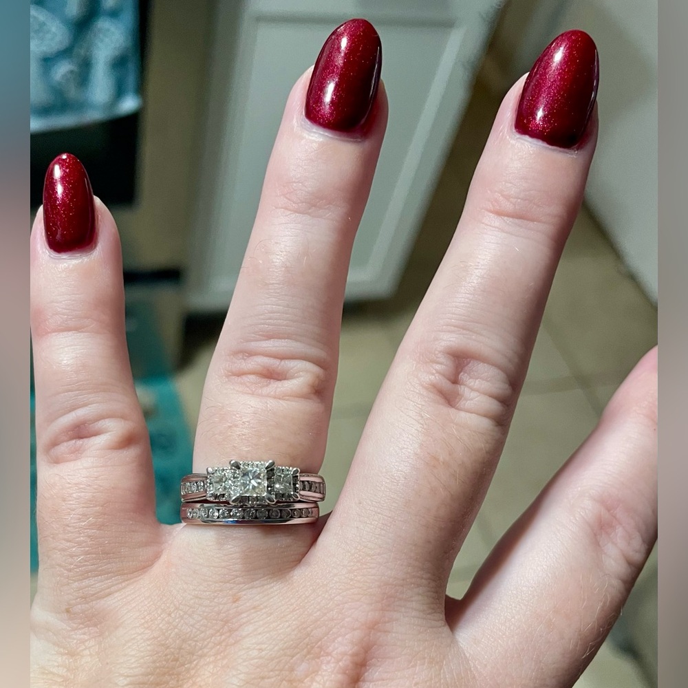 14k White Gold 3 Stone Princess Cut Diamond Engagement Ring with Wedding Band